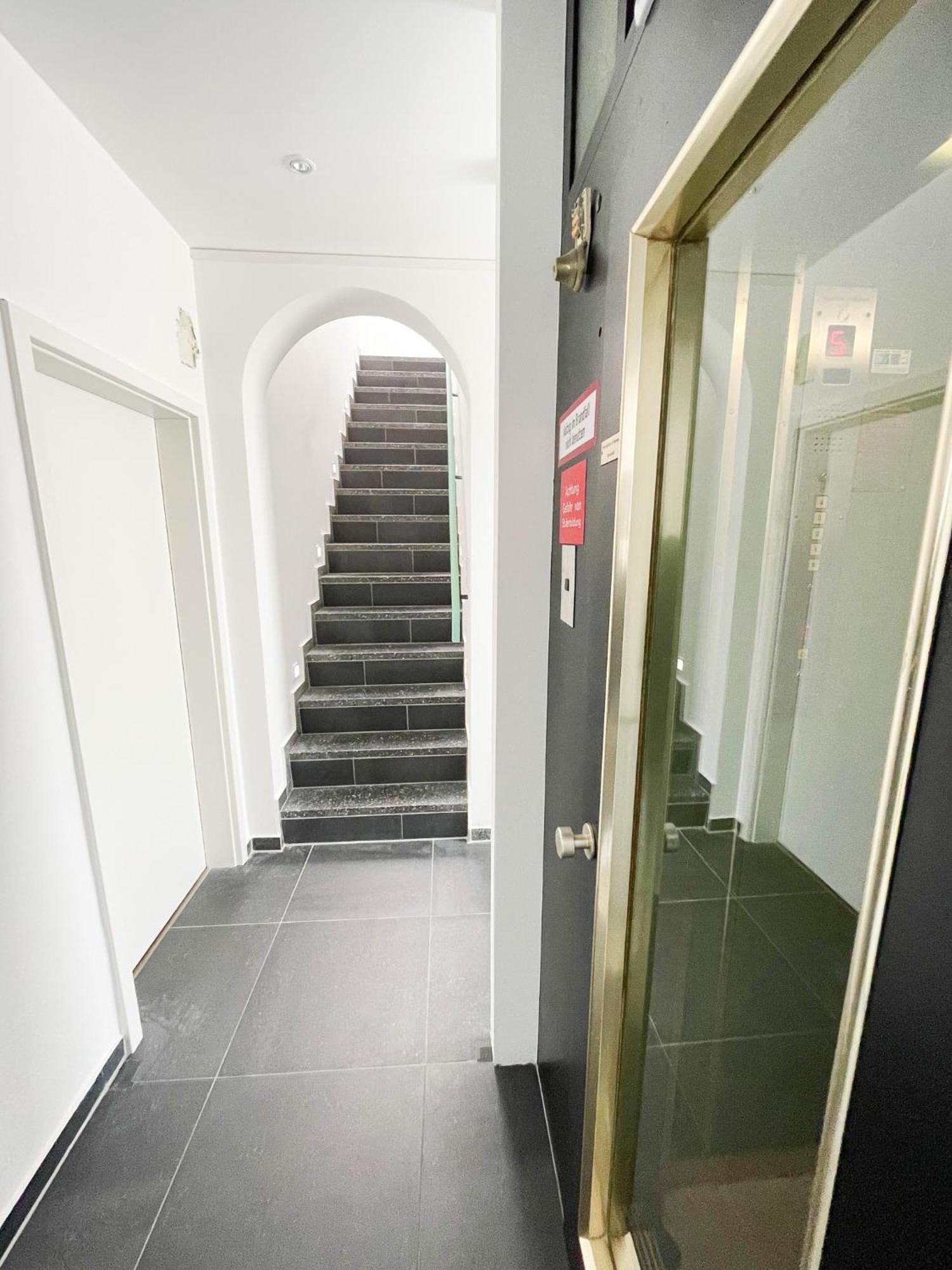 Design-Penthouse In Toplage! Francfort-sur-le-Main Extérieur photo