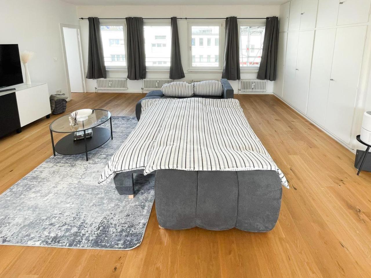Design-Penthouse In Toplage! Francfort-sur-le-Main Extérieur photo